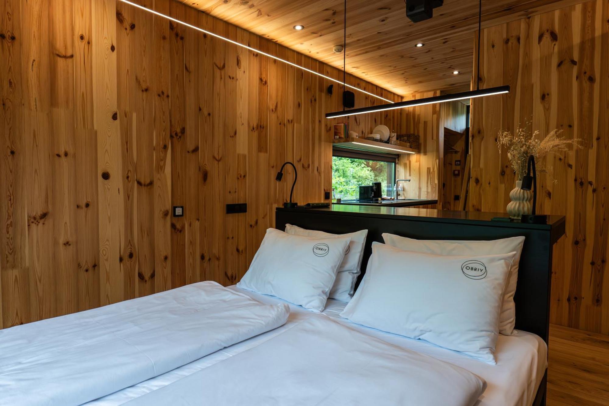 Obriy Holiday Village Oposhnya Екстер'єр фото